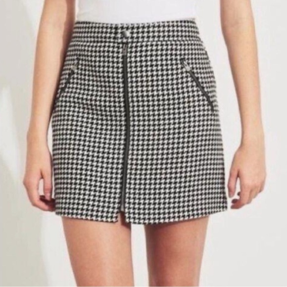 Hollister Women Ultra High-rise Skirt Small S Black White Houndstooth Full Zip - Picture 6 of 6
